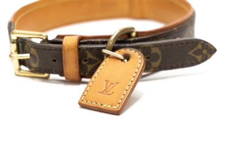 louis vuitton hundehalsband|Products by Louis Vuitton: Dog On Strap Wearable Wallet.